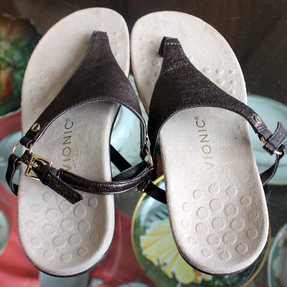 vionic kirra metallic